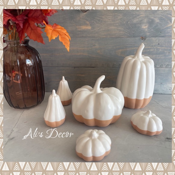 Bundle of 6 ceramic two-tone pumpkin home decor - Picture 4 of 7